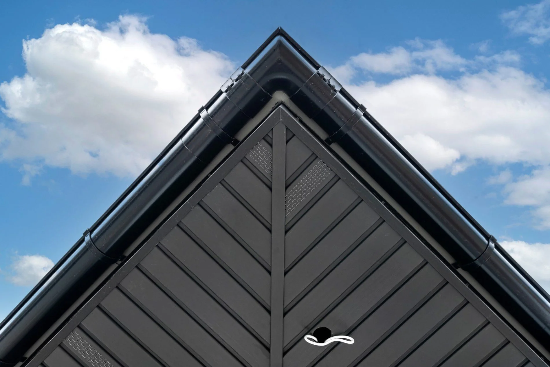 Gutter Cleaning in Rayleigh | EcoClean Services Ltd.-4